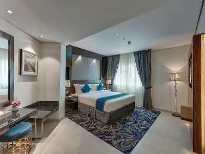 Omega Hotel Dubai 4*,